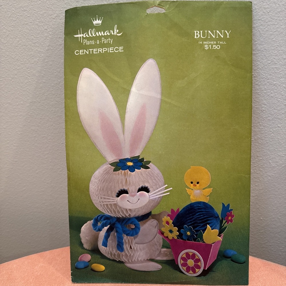 Vintage‎ Hallmark HONEYCOMB Bunny EASTER Centerpiece COMPLETE 14"